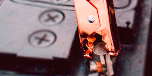 Gołdap Taxi Rozruch pojazdu za pomocą kabli